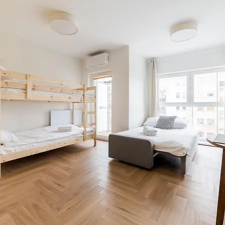 Urban Nest By Bookinghost Apartment *