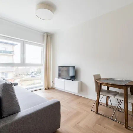 Apartment Urban Nest By Bookinghost