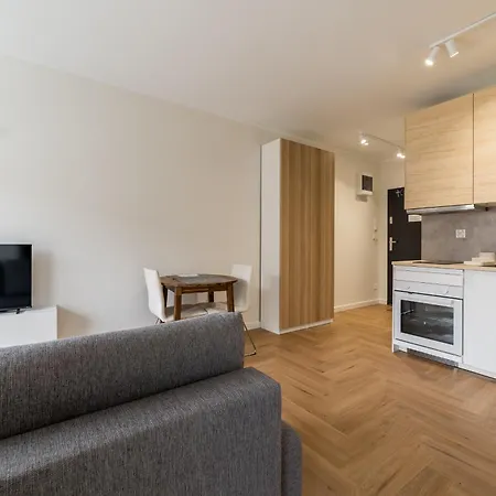Urban Nest By Bookinghost Apartment Lubon