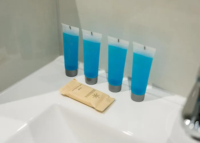 Urban Nest By Bookinghost Apartment *